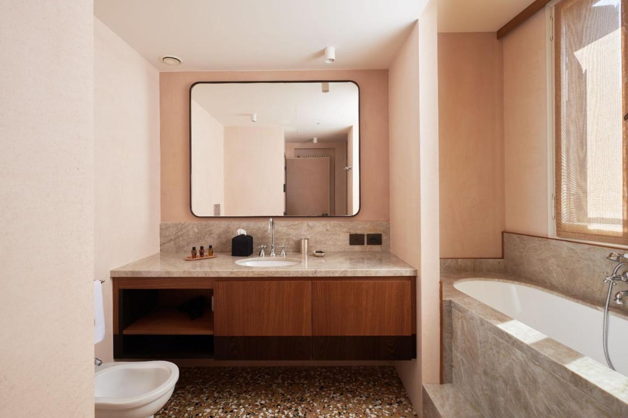 Palazzo Dell'Albero D'Oro Apartment Венеция Екстериор снимка