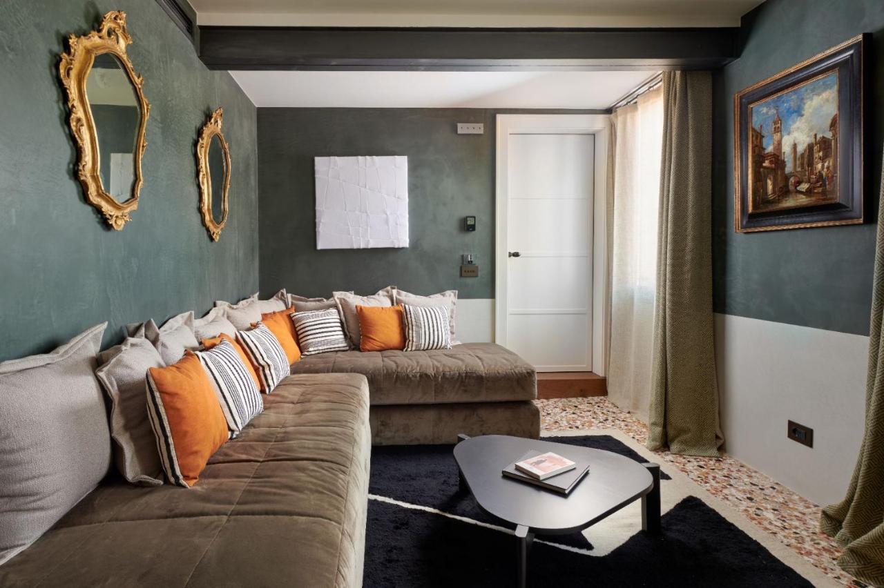 Palazzo Dell'Albero D'Oro Apartment Венеция Екстериор снимка